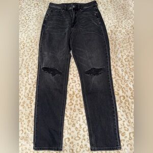 Women’s American Eagle Outfitters Size 6 Charcoal Distressed Skinny Mom Jeans